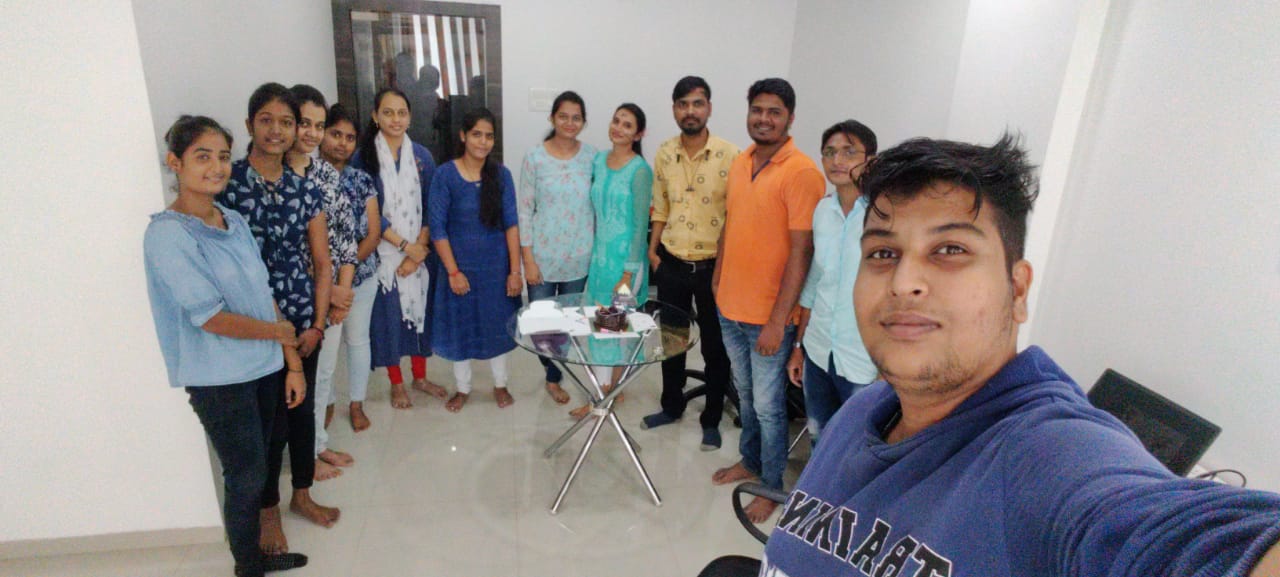 Esenceweb sofware development company in pune